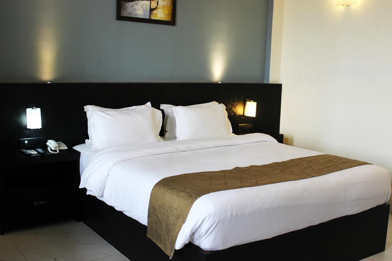 Hotel Grand Tizu Dimapur Exterior photo